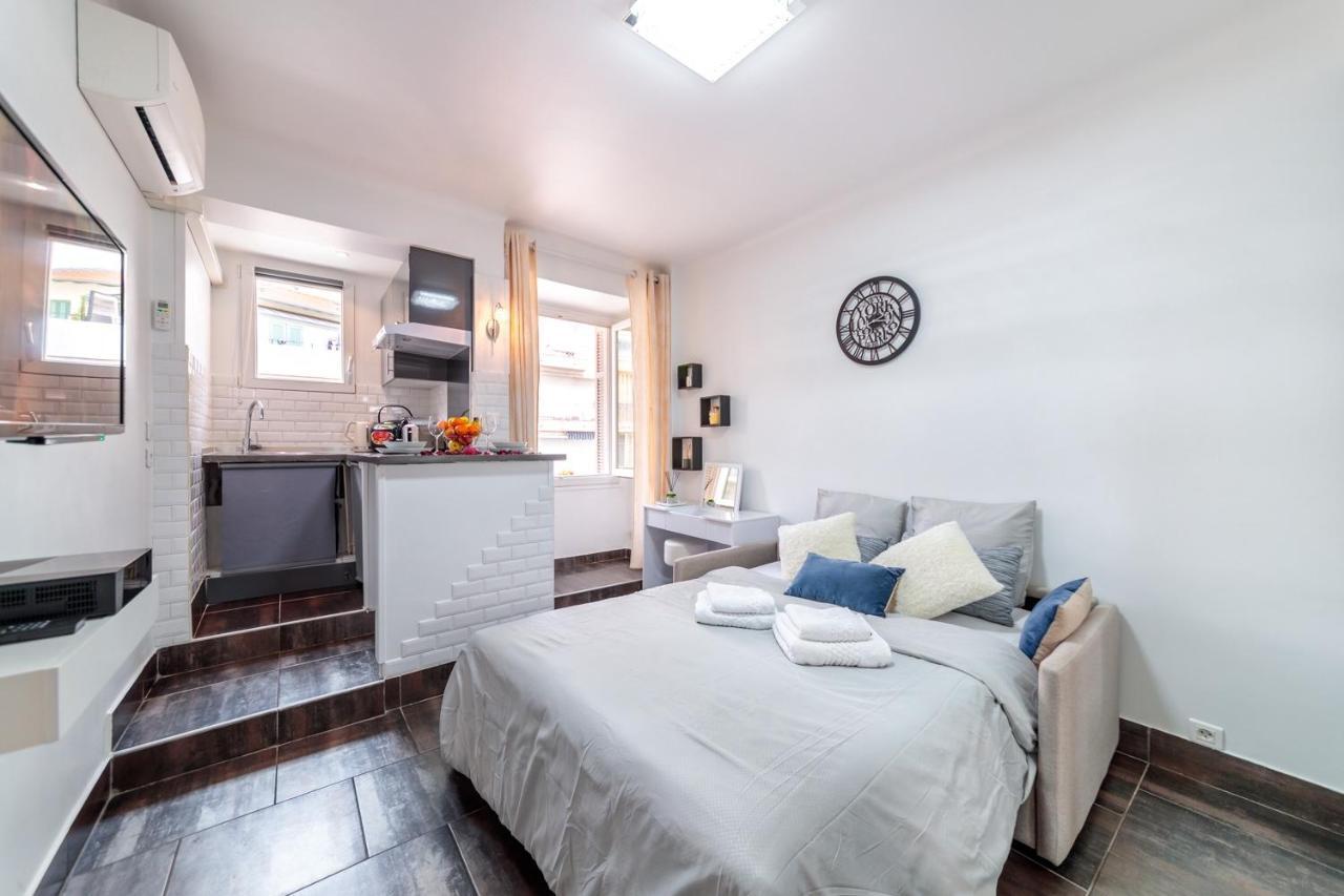 Beau Studio A 50M De La Plage Ница Екстериор снимка