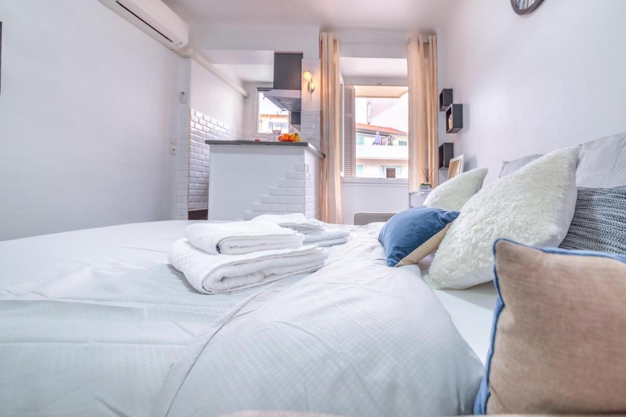 Beau Studio A 50M De La Plage Ница Екстериор снимка